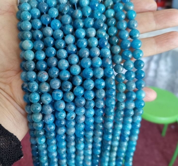 100% natural Blue Apatite round 8mm AAA