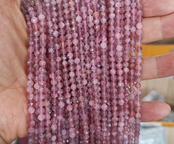 clearance--D100% natural genuine strawberry quartz round about 4.5mm AAA