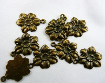 antique copper plated brass flower charms 20x16mm